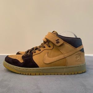 nike sb lewis forever